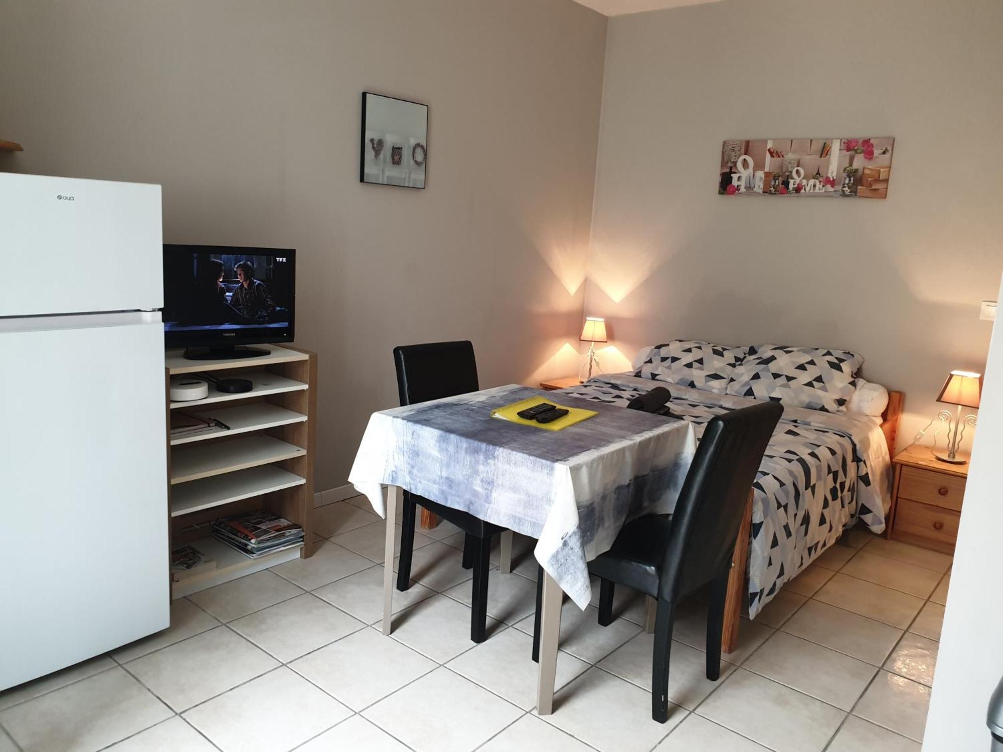 Appartements Danciu Jonzac Extérieur photo
