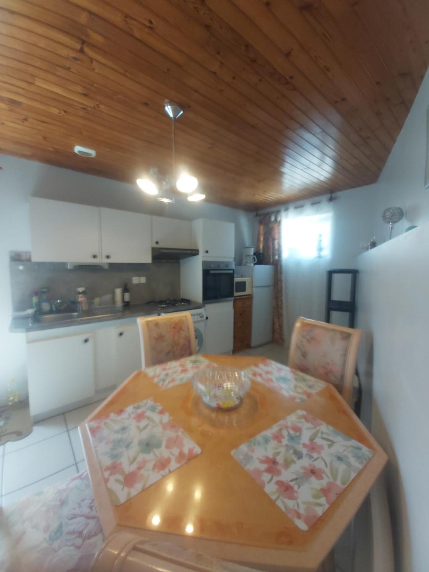 Appartements Danciu Jonzac Extérieur photo